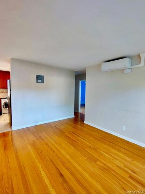 2-216 68th Ave, Bayside, NY, 11364-2604 | Card Image