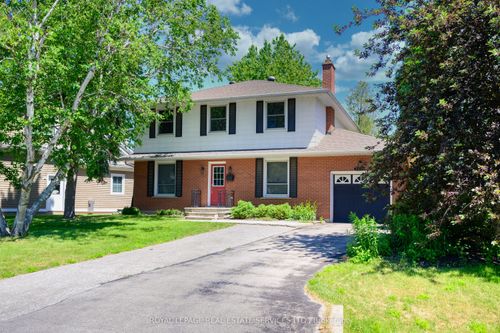 2471 Meadowood Cres, Oakville, ON, L6L1V5 | Card Image