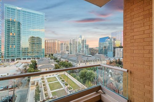 unit-7b-2300 Wolf St, Dallas, TX, 75201-7052 | Card Image