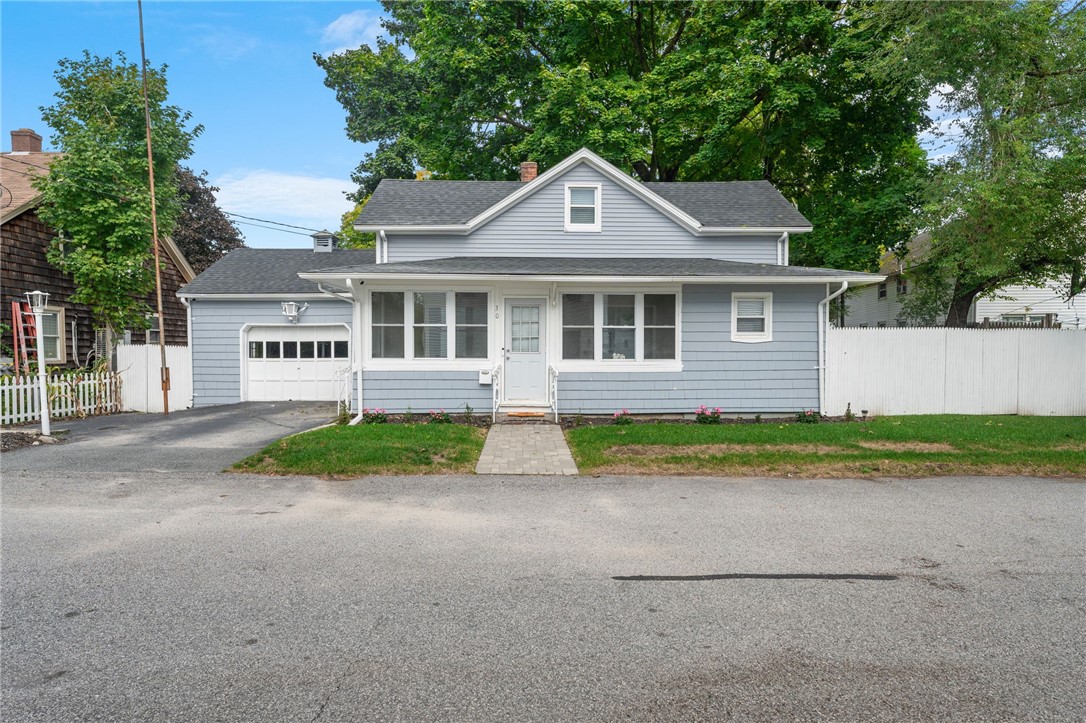 Centre St, West Warwick, RI 02893