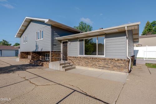 1-and-2-1001 Jefferson Avenue, Bismarck, ND, 58504 | Card Image