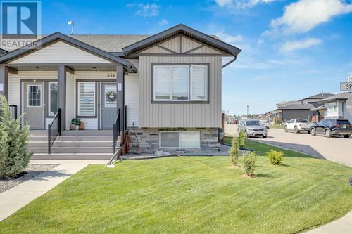 335 Spruce St, Springbrook, AB, T4S0N9 | Card Image