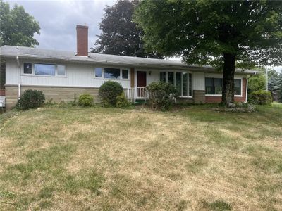 108 Wally Dr, House other with 3 bedrooms, 2 bathrooms and 1 parking in Ross Twp PA | Image 2