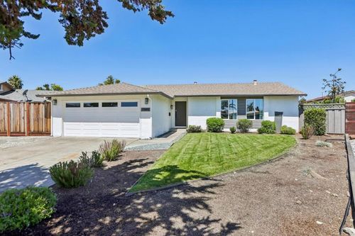 7595 Braidburn Avenue, Newark, CA, 94560 | Card Image