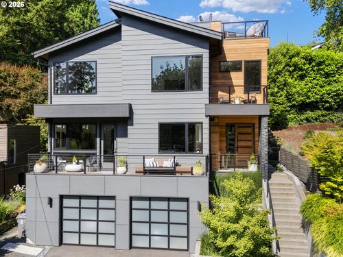 7625 S Fulton Park Blvd, Portland, OR, 97219 | Card Image