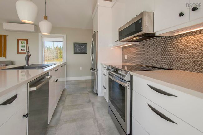 70 Seaside Dr, House other with 2 bedrooms, 1 bathrooms and null parking in Louis Head NS | Image 13