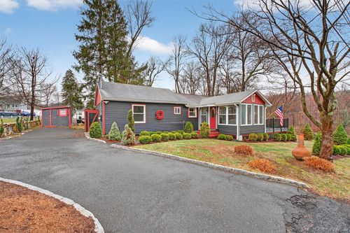 3 Camden Rd, Brewster, NY, 10509-5617 | Card Image