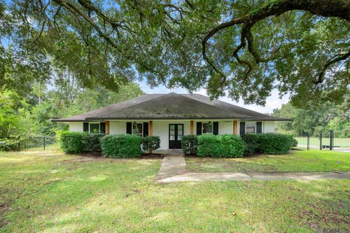 2494 Lirocchi Dr, Baton Rouge, LA, 70816-3113 | Card Image