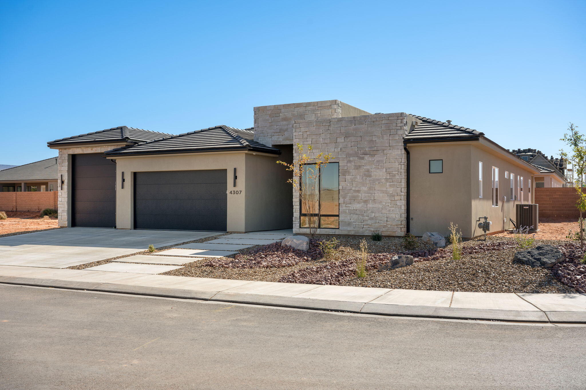 Foster Dr, Hurricane, UT 84737
