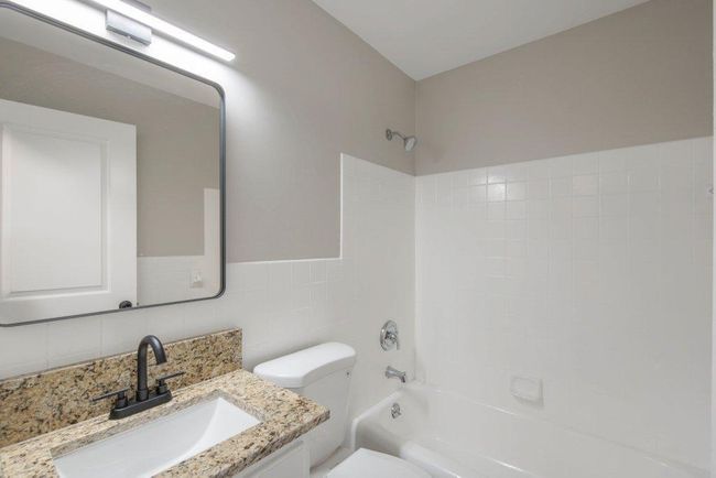 Second unit up, 2 bedroom | Image 22