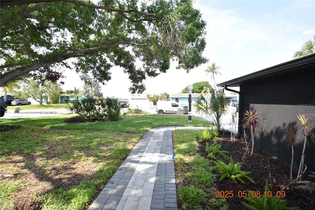 1019 Spindle Palm Way, House other with 3 bedrooms, 2 bathrooms and null parking in APOLLO BEACH FL | Image 45