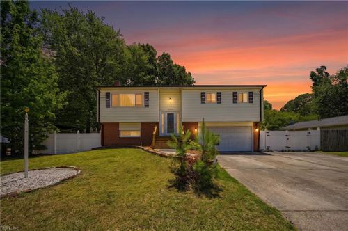 3545 Raintree Rd, Virginia Beach, VA, 23452-4203 | Card Image