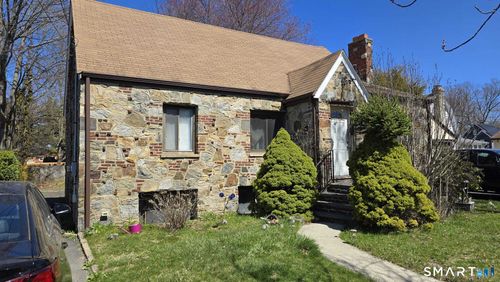 86 Placid Avenue, Stratford, CT, 06615 | Card Image