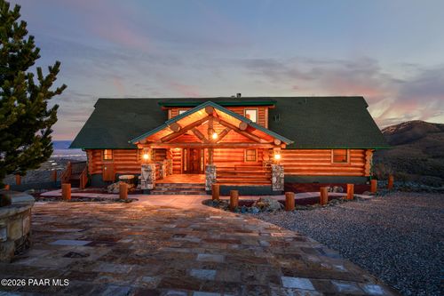 88 N French Pl, Prescott, AZ, 86303-6257 | Card Image