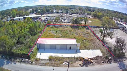 13018 Swingle Rd, Houston, TX, 77001 | Card Image