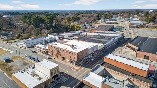 104 S Hill Ave, South Hill, VA, 23970-3240 | Card Image