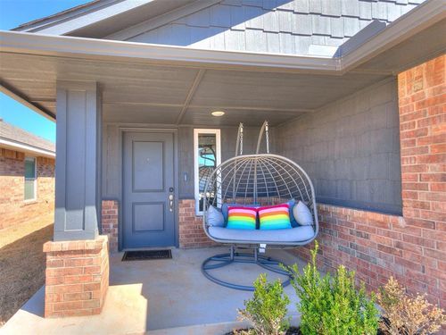 19900 Taggert Drive, Edmond, OK, 73012 | Card Image