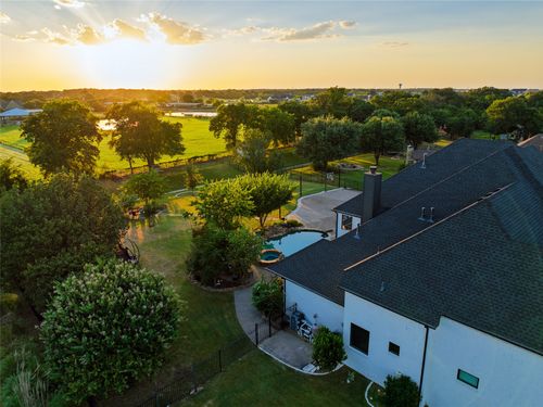 250 Whistling Duck Ln, Double Oak, TX, 75077-7339 | Card Image