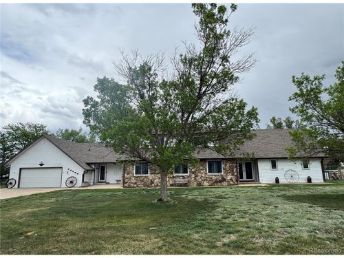 22400 County Road 10, Hudson, CO, 80642-9105 | Card Image