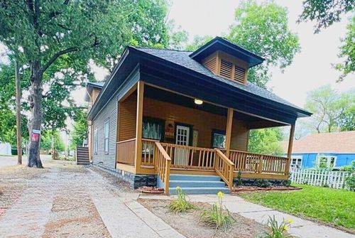 233 S Vine St, Wichita, KS, 67213 | Card Image