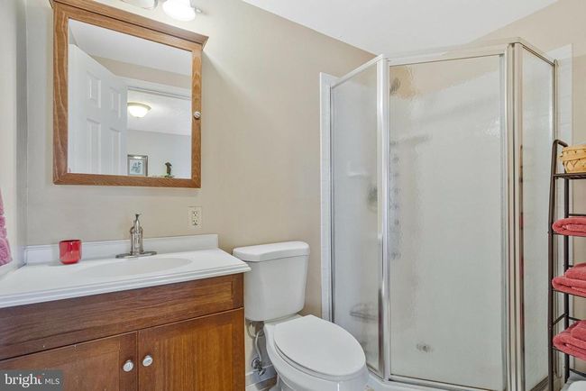 44024 Florence Ter, Townhouse with 3 bedrooms, 3 bathrooms and null parking in ASHBURN VA | Image 11