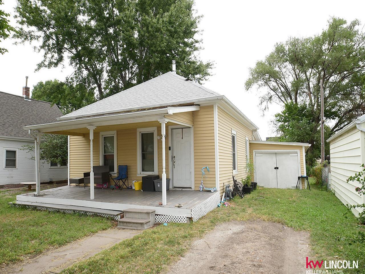 Touzalin Ave, Lincoln, NE 68507