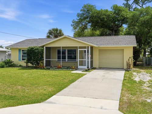 755 Hartford Dr Nw, Port Charlotte, FL, 33952-6410 | Card Image