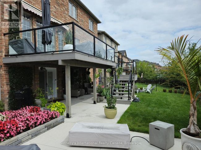 22 Prada Crt, House other with 6 bedrooms, 5 bathrooms and 6 parking in Brampton ON | Image 35