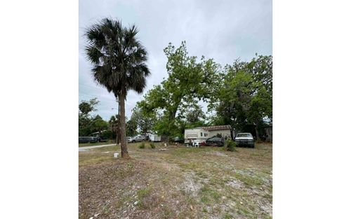 505 1st St Nw, Live Oak, FL, 32064-1680 | Card Image