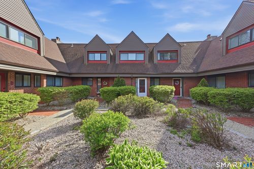 3-3 Montoya Dr, Branford, CT, 06405-2533 | Card Image