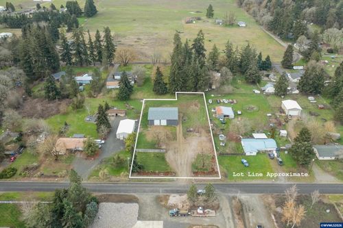1701 Harvey St Se, Jefferson, OR, 97352-9774 | Card Image