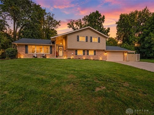 4657 Marcus Cir, Dayton, OH, 45440-1910 | Card Image