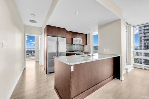 2307-2975 Atlantic Ave, Coquitlam, BC, V3B0C5 | Card Image