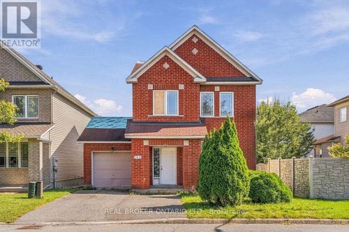 182 Annapolis Cir, Ottawa, ON, K1V1Z1 | Card Image