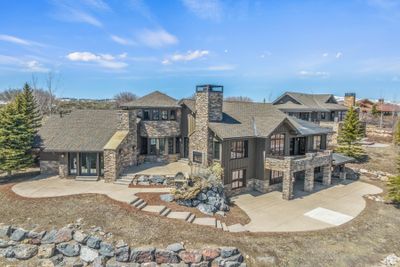 9444 Dye Cabins Dr, House other with 5 bedrooms, 3 bathrooms and 2 parking in Park City UT | Image 2