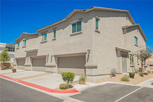 766 Star Estates Ave, North Las Vegas, NV, 89086-3013 | Card Image
