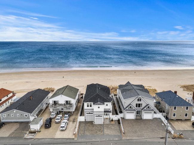 77 Ocean Dr, House other with 4 bedrooms, 6 bathrooms and null parking in Seabrook NH | Image 5