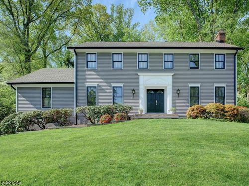 18 Armstrong Rd, Morristown, NJ, 07960-6303 | Card Image