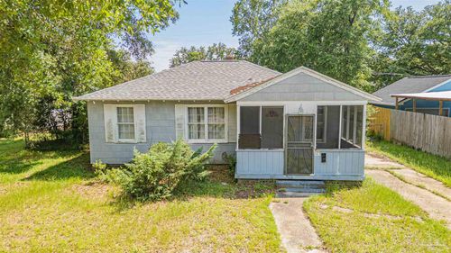 125 Se Kalash Rd, Pensacola, FL, 32507-3133 | Card Image