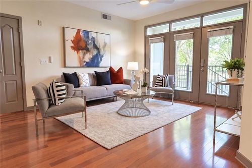 2028-390 17th St Nw, Atlanta, GA, 30363-2002 | Card Image