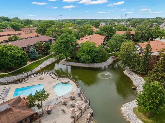 APT-704 - 14001 James Dr, Condo with 2 bedrooms, 2 bathrooms and 1 parking in Crestwood IL | Image 14
