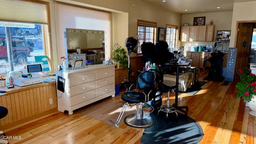 5-101 Lake Ave, Grand Lake, CO, 80447-5516 | Card Image