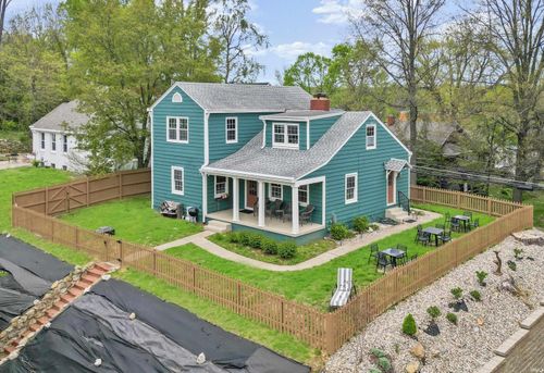 110 Monroe St, Newburgh, IN, 47630-1216 | Card Image