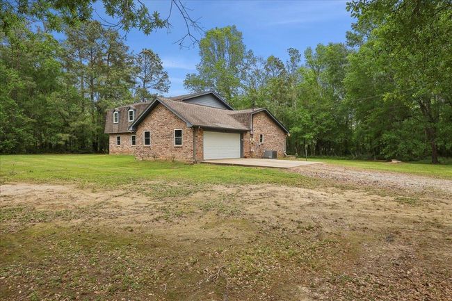 1185 Pinecrest, House other with 4 bedrooms, 3 bathrooms and null parking in Vidor TX | Image 34