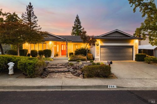 166 Vista View Drive, Vacaville, CA, 95688 | Card Image