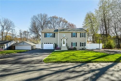 136 Bishop Hill Rd, Johnston, RI, 02919-2826 | Card Image