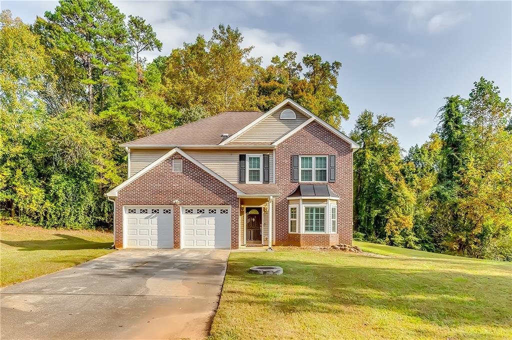 Hampton Club Way, Lithonia, GA 30038
