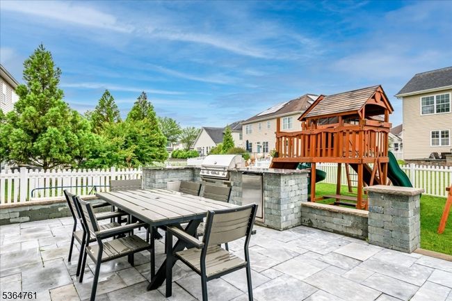 21 Dahlia Ct, House other with 4 bedrooms, 4 bathrooms and null parking in Piscataway NJ | Image 44