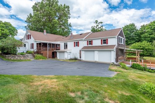 1450 S East St, Amherst, MA, 01002-3031 | Card Image