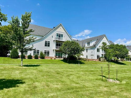 apt-206-2100 Old School Rd, Mound, MN, 55364-1685 | Card Image